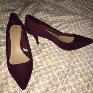 Plum 3inch Suede Pumps